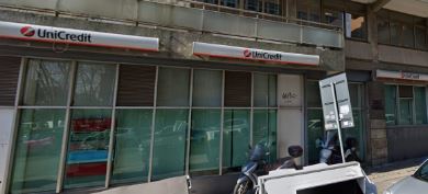 Rapina in banca, portati via 100 mila euro