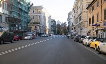 Maxi colpo da 200 mila euro in una gioielleria del centro