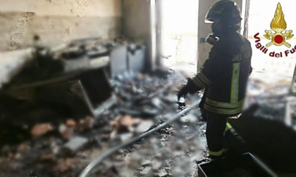 Incendio appartamento in via delle Sirene