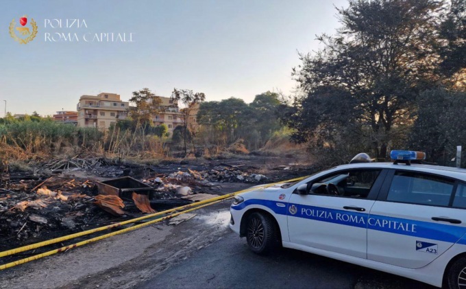 Incendio alla Magliana, sequestrata  un’area di 1.500 mq