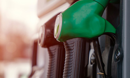 Scoperti 2.000 litri di gasolio “allungato”: denunciato il titolare del distributore