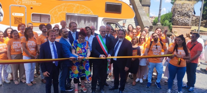 Benessere mentale dei giovani, torna la “Carovana del Cuore”