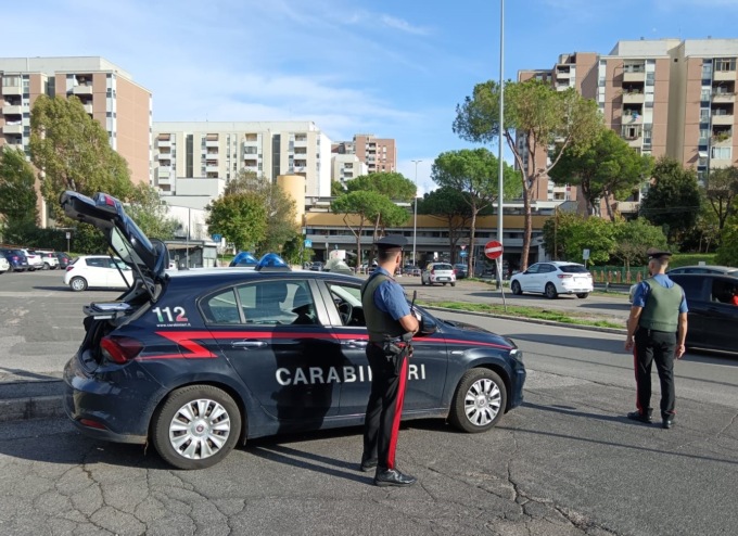 Controlli nella notte alla Magliana