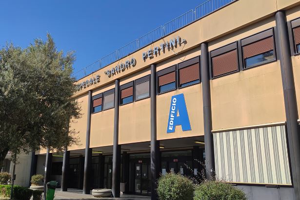 Accoltellato per un monopattino, grave 37enne