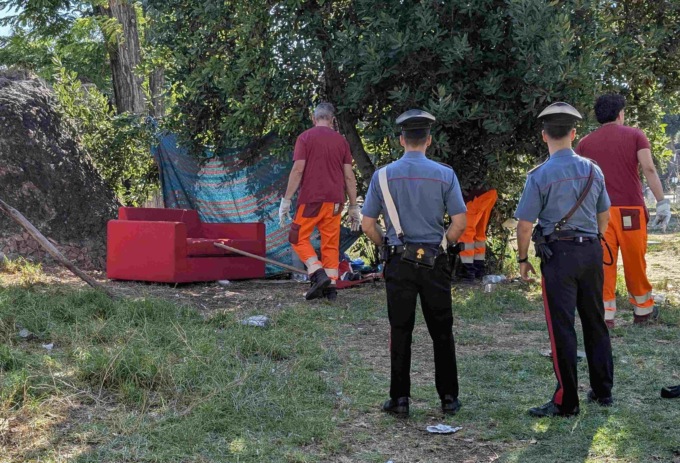 Rimossi 12 quintali di rifiuti a Colle Oppio