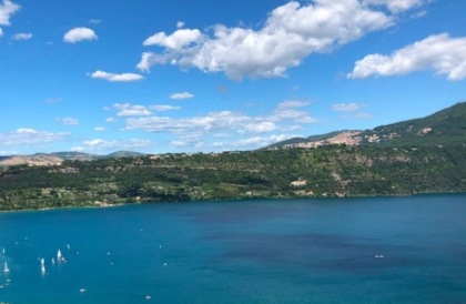 Tragedia sul Lago di Bracciano, 44enne muore in mare a Trevignano
