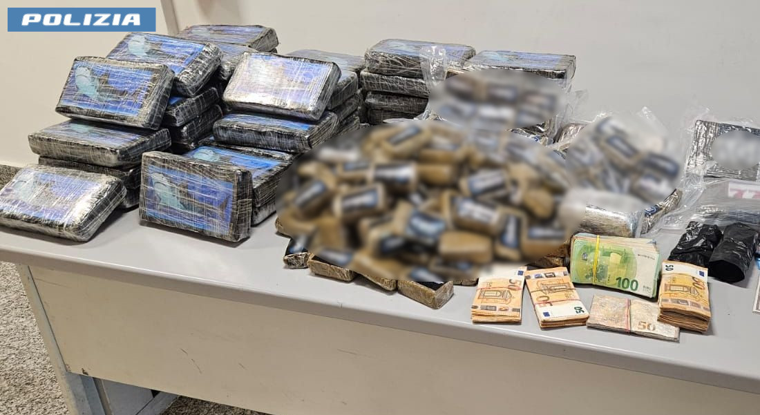 Caveau mobili, sequestrati 70 kg di droga