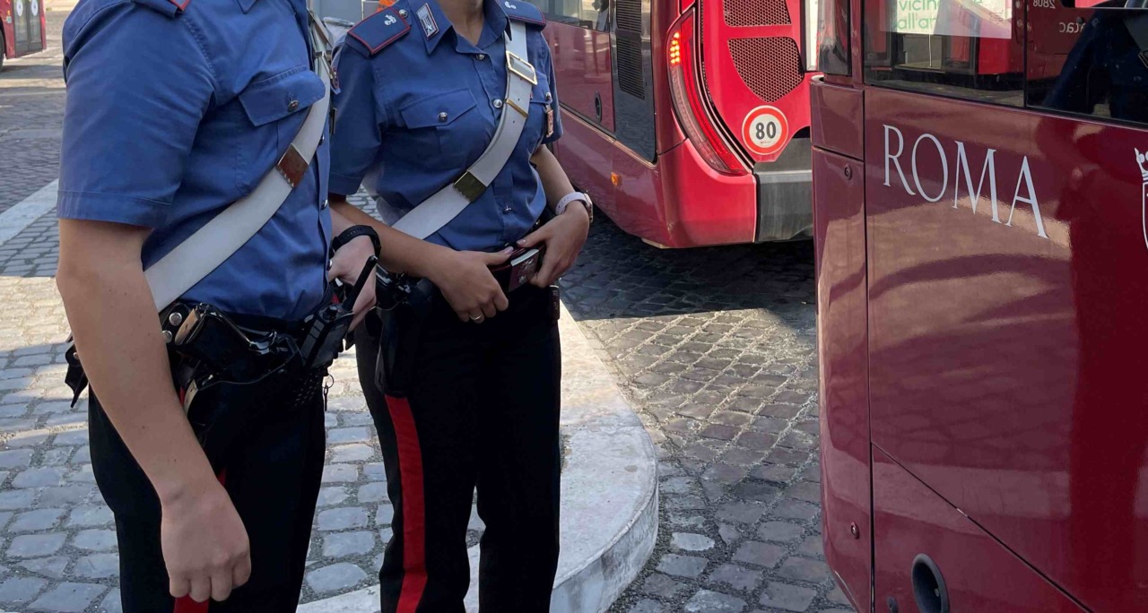 Stretta contro i borseggiatori, controlli sui mezzi pubblici