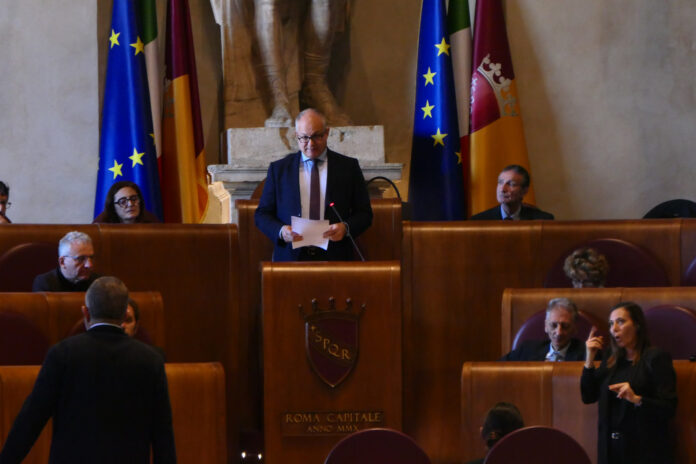 Mozione Pd, in Campidoglio la bandiera della Palestina