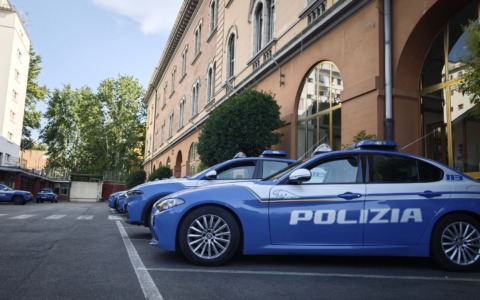 Catturato insegnante latitante, deve scontare 14 anni per violenza sessuale su minore