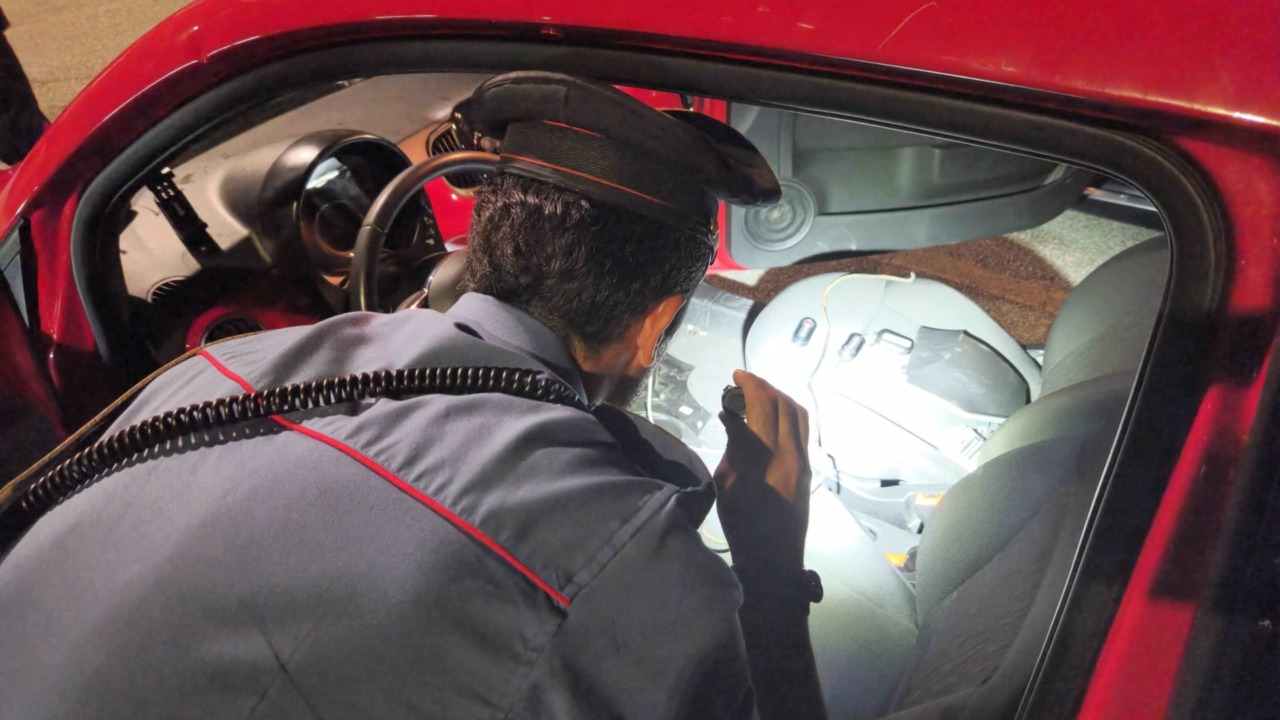 Sorpresi a rubare un’auto, arrestati tre baby ladri hi-tech