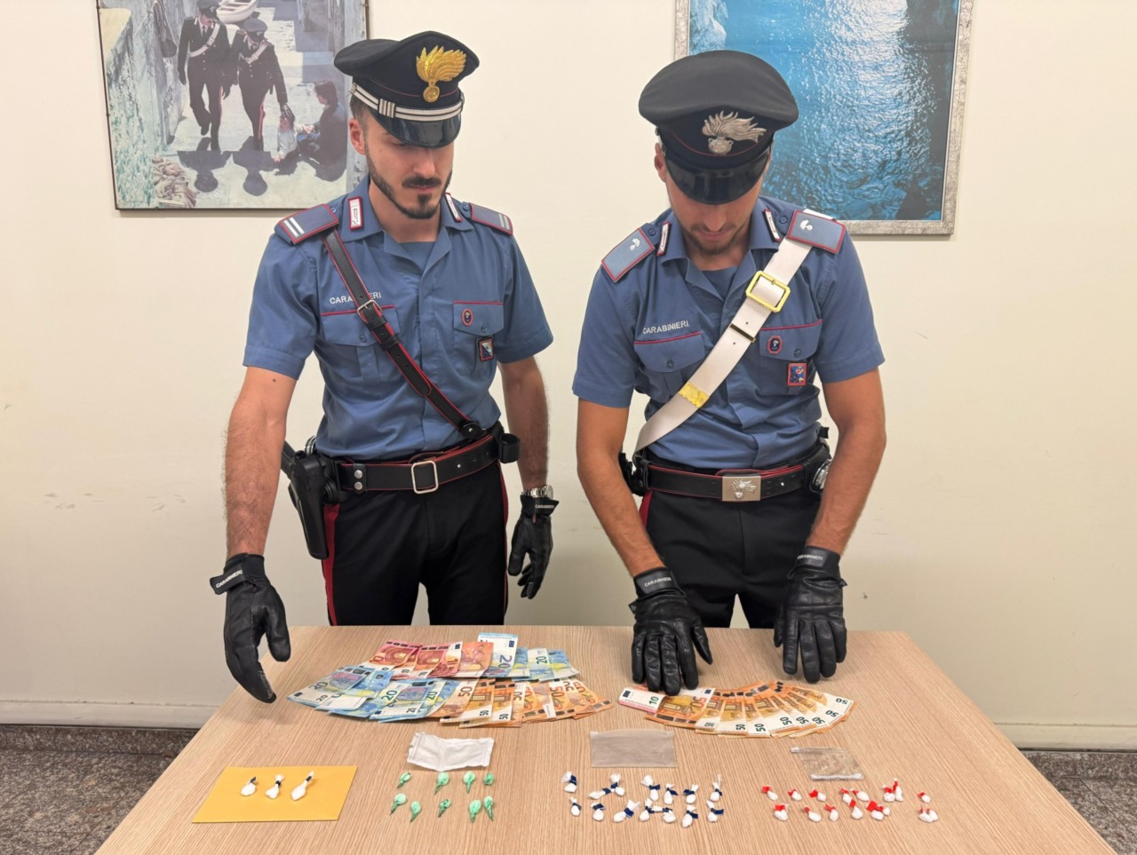 Maxi operazione antidroga, 14 arresti