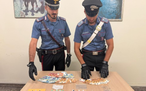 Maxi operazione antidroga, 14 arresti