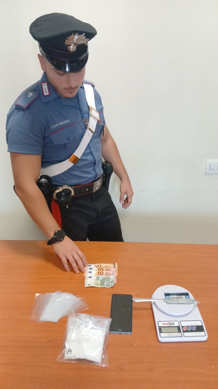 Lotta allo spaccio, due arresti in poche ore a Colle Fiorito