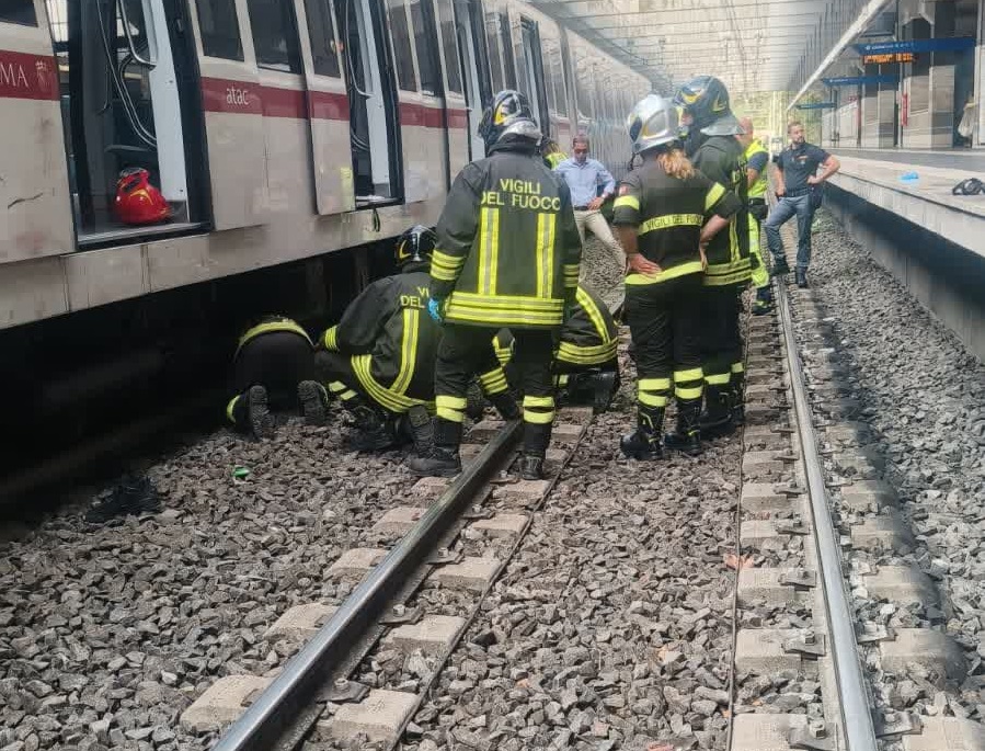 Figlio del giudice morto sui binari, slitta la sentenza in Sardegna per Ciro Grillo