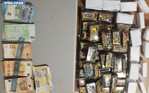 Droga “sotto ghiaccio”, arrestato corriere sull’A1