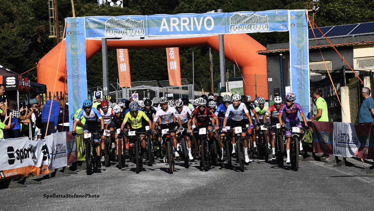 Marathon dei Castelli Romani.Vincono Cominelli e Lisi