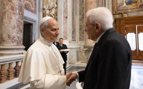 In 70.000 alla Messa per le canonizzazioni, presente anche Mattarella