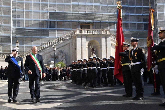 I 155 anni di Polizia Locale, festa in Piazza del Campidoglio