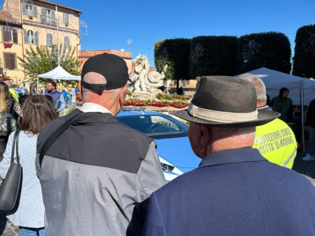 La Polizia di Stato alla festa dei nonni e dell’uva