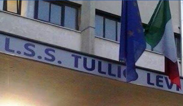 ProPal, occupati dagli studenti anche i licei Kant e Tullio Levi-Civita