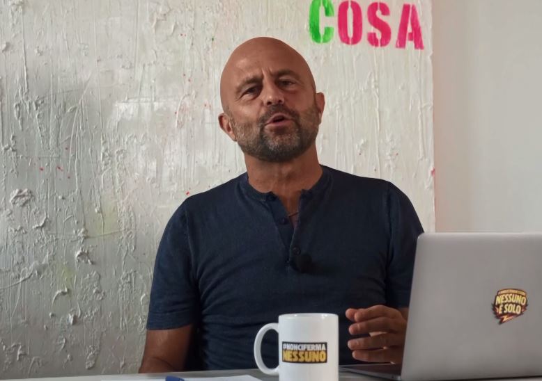 #NonCiFermaNessuno, la campagna di Luca Abete alla Sapienza