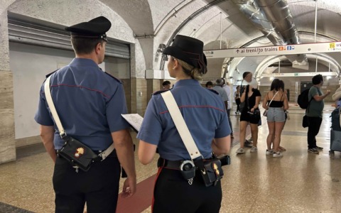 Controlli contro i borseggi, 8 arresti