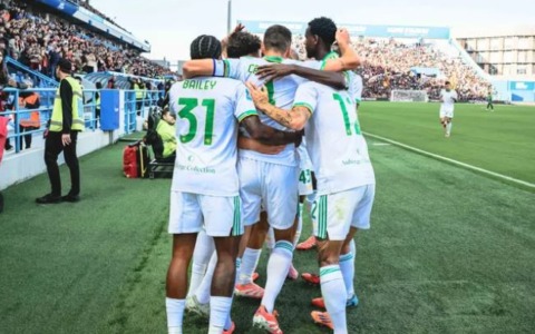 La Roma batte in trasferta il Sassuolo (1-0) e torna in testa alla classifica