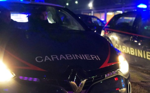 Scontro tra due auto, morta una donna di 62 anni