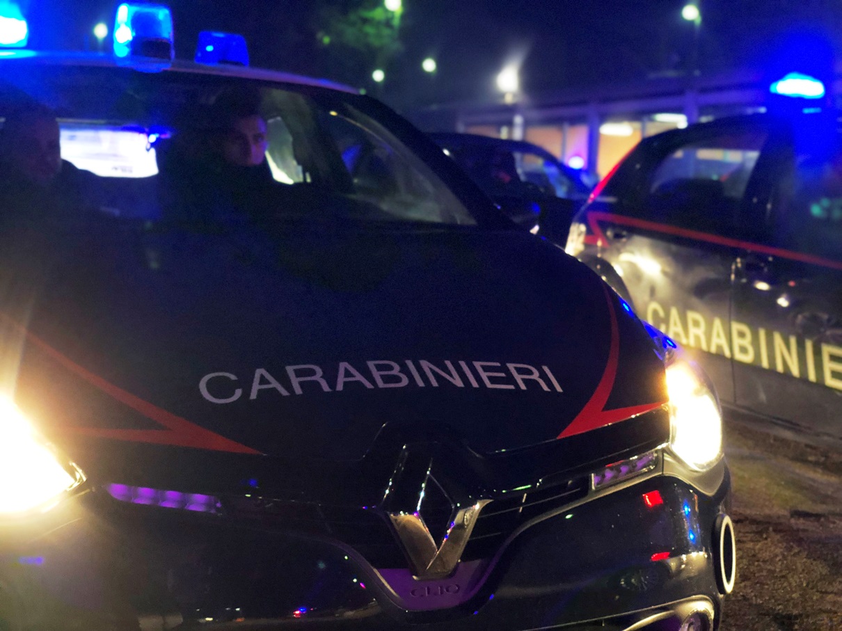 Scontro tra due auto, morta una donna di 62 anni