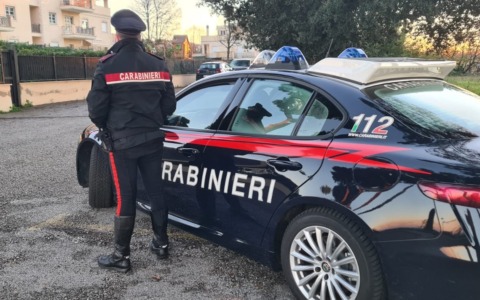Tentata fuga dopo la rapina: arrestato un ragazzo di 28 anni