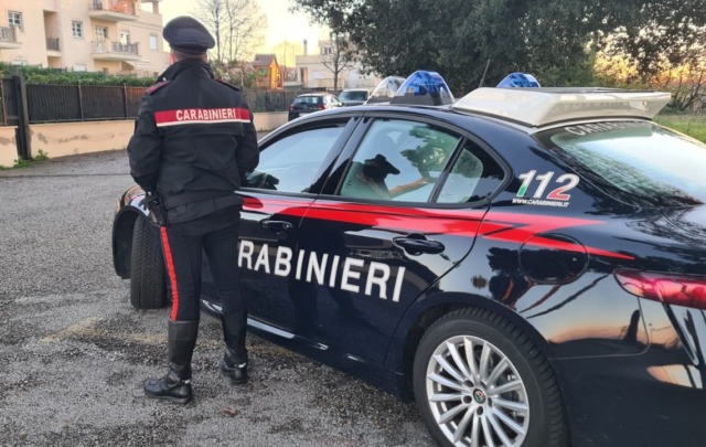 Tentata fuga dopo la rapina: arrestato un ragazzo di 28 anni