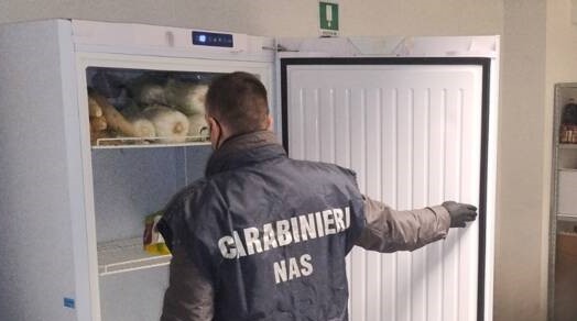 Epatite A tra Lazio e Campania, indagano Procura e Nas