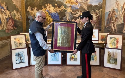 Da Roma a Parma, sequestrate 21 opere di Salvador Dalí false