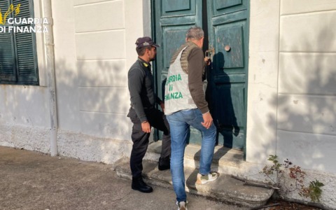 Un ceppo di ancora romana trovato sull’isola di Zannone