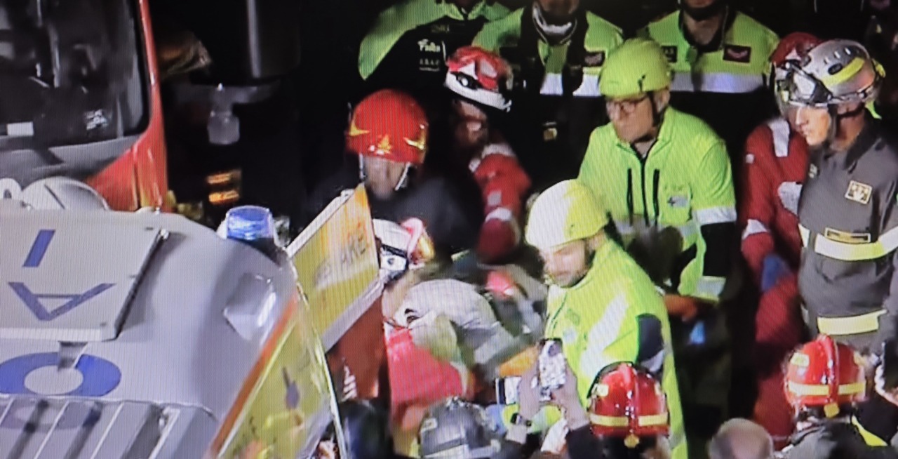 Operario morto nel crollo alla Torre dei Conti, ora si indaga per omicidio colposo