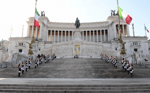 Celebrazioni per il 4 novembre: viabilità e trasporto pubblico