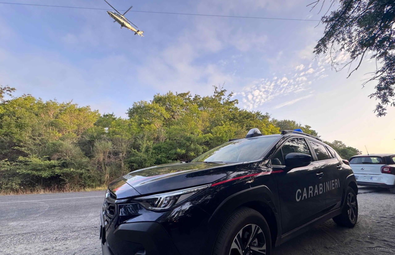 Spaccio di droga, sei arresti. Coinvolto anche un operaio del Comune. VIDEO