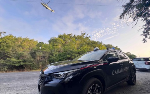 Spaccio di droga, sei arresti. Coinvolto anche un operaio del Comune. VIDEO