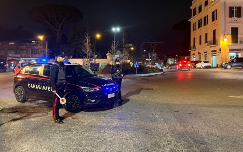 Spaccio di sostanze stupefacenti, arrestato