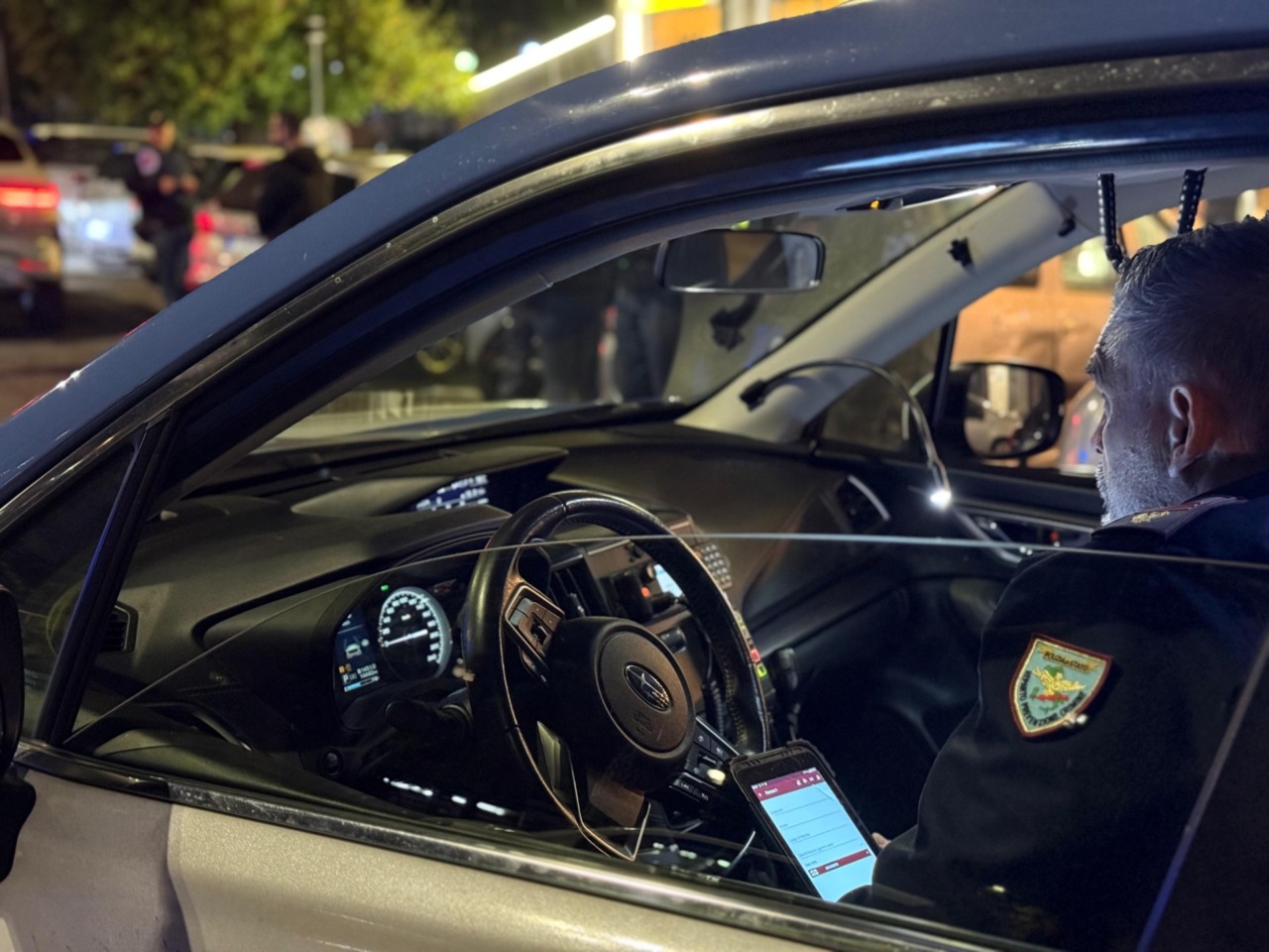 Scoperta bisca clandestina e lavoratori irregolari, il blitz interforze. IL VIDEO