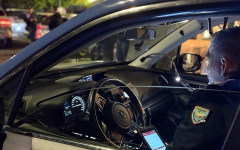 Scoperta bisca clandestina e lavoratori irregolari, il blitz interforze. IL VIDEO