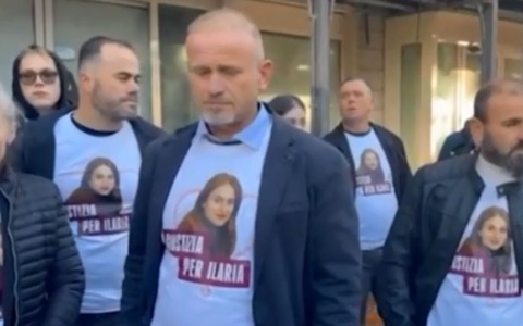 L’omicidio di Ilaria Sula, è iniziato il processo. I genitori: “Dolore incurabile”