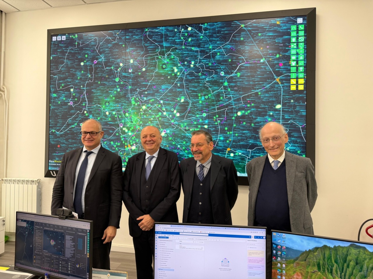 Visita del Ministro Pichetto Fratin alla Centrale Operativa AMA