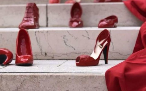 Violenza sulle donne, oggi la grande manifestazione di “Non una di meno”