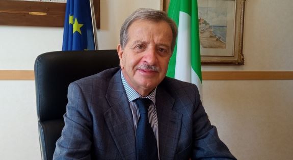 Sfiduciato il Sindaco Tidei, cade il Comune