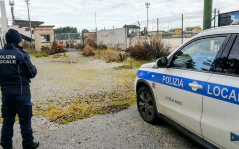 Impianto sportivo “Falasche”, sgomberata e chiusa l’area: al lavoro per l’assegnazione