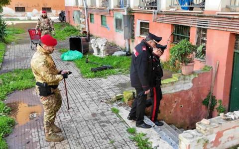 Blitz antidroga al Quarticciolo, 11 arresti e 675 dosi sequestrate. VIDEO