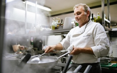 Natale e Capodanno a tavola: la tradizione secondo lo chef Valerio Di Girolamo