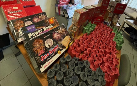 Fuochi illegali e sicurezza, rafforzati controlli e incontri nelle scuole